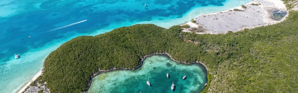 Caribbean Yacht Charter. Charter a luxury crewed yacht in the Caribbean